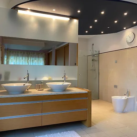 Dom wakacyjny Kakumaee Raba - Puhkemaja Basseiniga Tallinnas