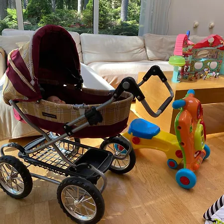 Kakumaee Raba - Puhkemaja Basseiniga Tallinnas