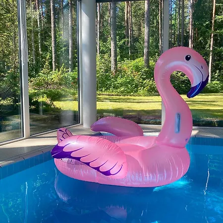 Dom wakacyjny Kakumaee Raba - Puhkemaja Basseiniga Tallinnas *