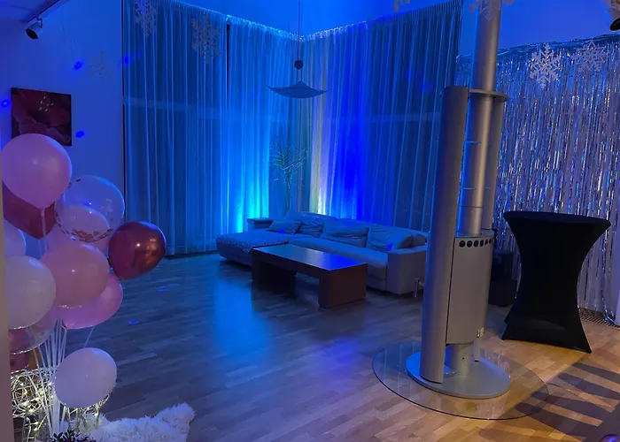 Kakumaee Raba - Puhkemaja Basseiniga Tallinnas Holiday home *